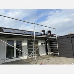 Komplet 10,32 KWp Solplanet solcelleanlg til tegltag med 7,68 KWh Batteri 