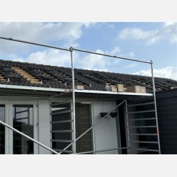 Komplet 11,7 KWp Solplanet solcelleanl�g til tegltag med 7,86 KWh batteri